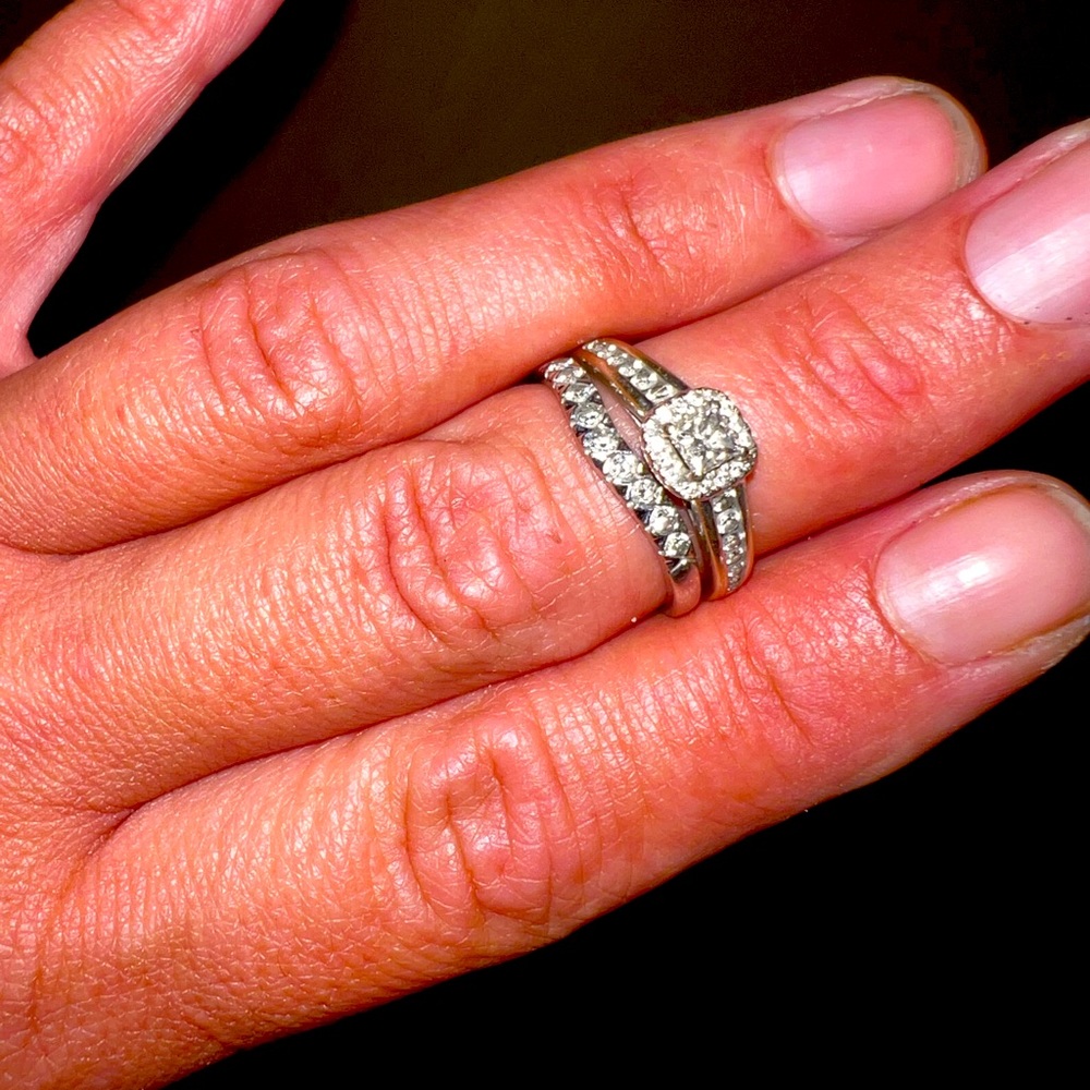 Engagement ring and wedding band